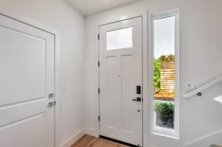 Photo #5: ML82020918 Listing 