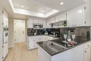 Photo #5: ML82020924 Listing