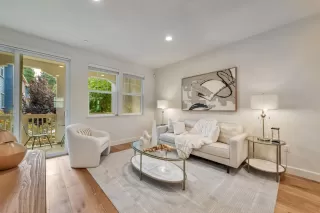 Photo #3: ML82020976 Listing