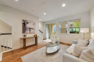 Photo #6: ML82020976 Listing