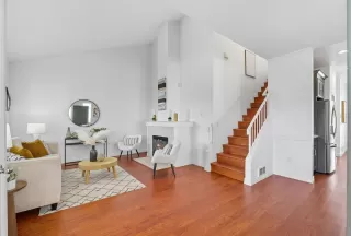 Photo #2: ML82021013 Listing 