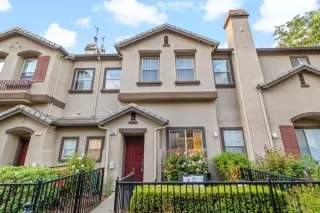 Photo #1: ML82021017 Listing 