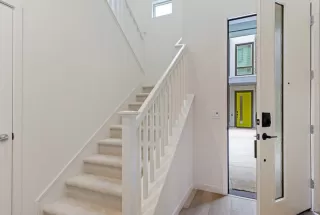 Photo #6: ML82021019 Listing 