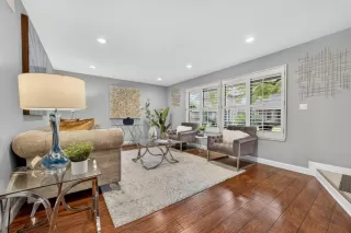 Photo #6: ML82021095 Listing 