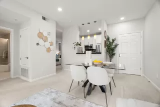 Photo #6: ML82021099 Listing 