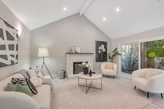 Photo #1: ML82021106 Listing