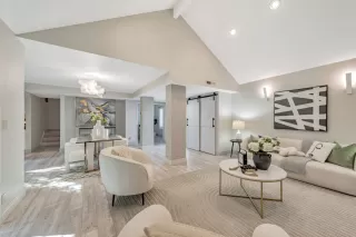 Photo #3: ML82021106 Listing