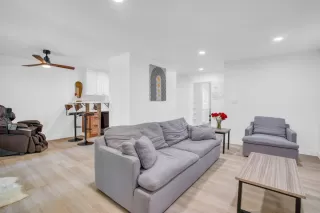 Photo #2: ML82021126 Listing 