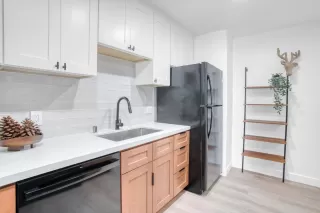 Photo #6: ML82021126 Listing 