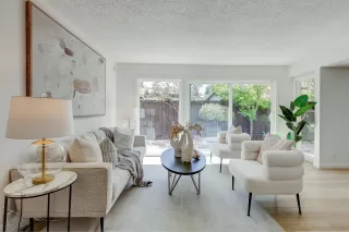 Photo #2: ML82021142 Listing 