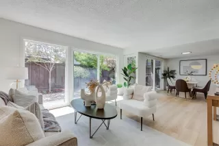 Photo #5: ML82021142 Listing 