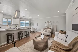 Photo #3: ML82021218 Listing 