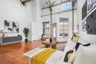 Photo #3: ML82021293 Listing 