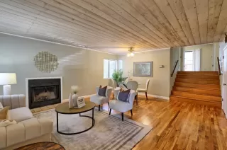 Photo #3: ML82021319 Listing