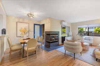 Photo #5: ML82021342 Listing