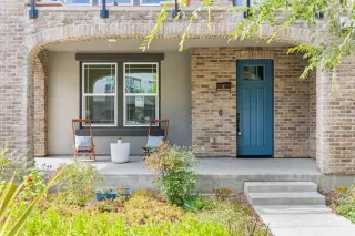 Photo #2: ML82021369 Listing