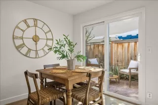 Photo #5: ML82021388 Listing