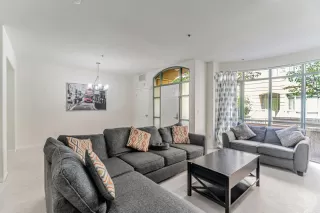 Photo #4: ML82021674 Listing 