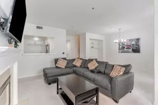 Photo #5: ML82021674 Listing 