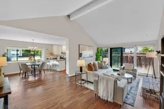 Photo #5: ML82021750 Listing 