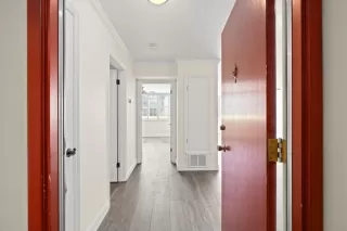 Photo #6: ML82021752 Listing 