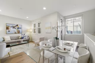 Photo #4: ML82021857 Listing 