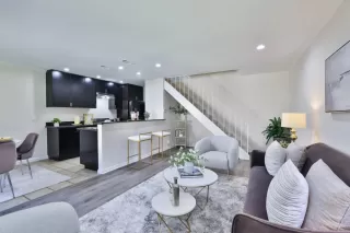 Photo #2: ML82021859 Listing