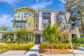 Photo #4: ML82021881 Listing