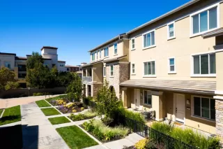 Photo #4: ML82021895 Listing 