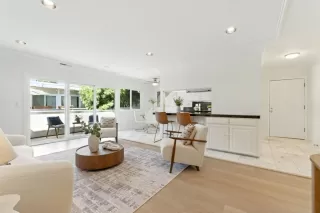 Photo #5: ML82021927 Listing 