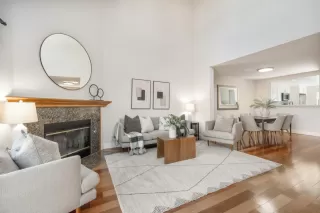 Photo #4: ML82021956 Listing