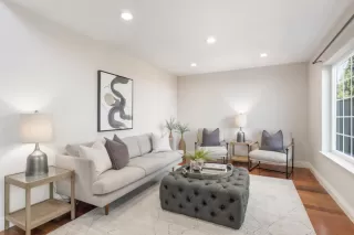 Photo #6: ML82021956 Listing