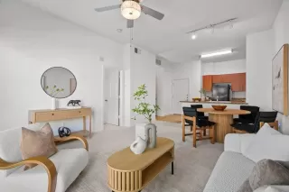 Photo #3: ML82021961 Listing 