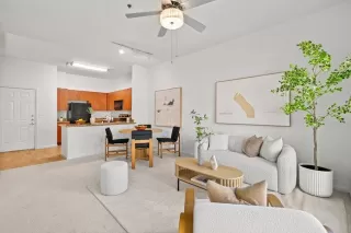 Photo #4: ML82021961 Listing 