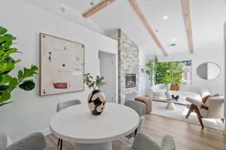 Photo #5: ML82021999 Listing 