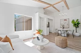 Photo #6: ML82021999 Listing 