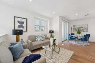 Photo #6: ML82022050 Listing 