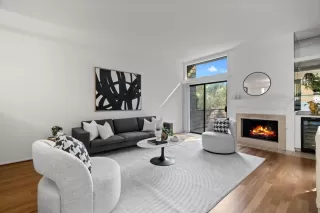 Photo #4: ML82022052 Listing