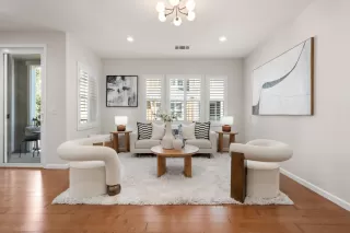 Photo #1: ML82022097 Listing 