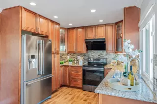 Photo #6: ML82022109 Listing 