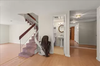 Photo #5: ML82022125 Listing