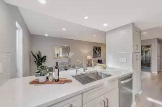 Photo #3: ML82022154 Listing 