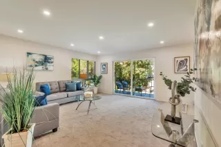 Photo #2: ML82022195 Listing 