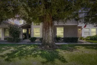 Photo #2: ML82022238 Listing 