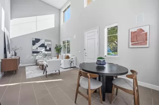 Photo #4: ML82022265 Listing 