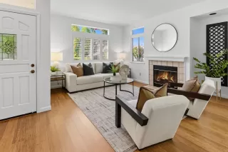 Photo #6: ML82022269 Listing 