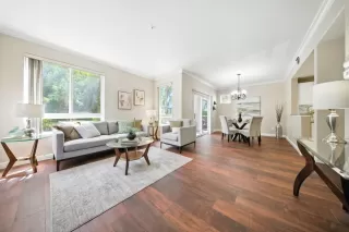 Photo #2: ML82022379 Listing 