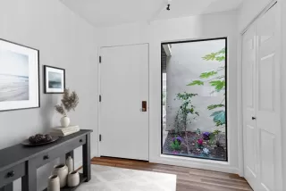 Photo #3: ML82022430 Listing 