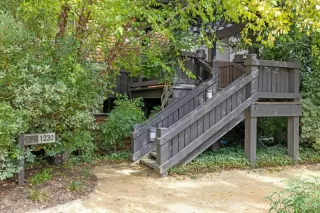 Photo #2: ML82022434 Listing 