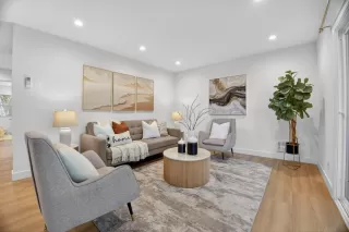 Photo #2: ML82022488 Listing 